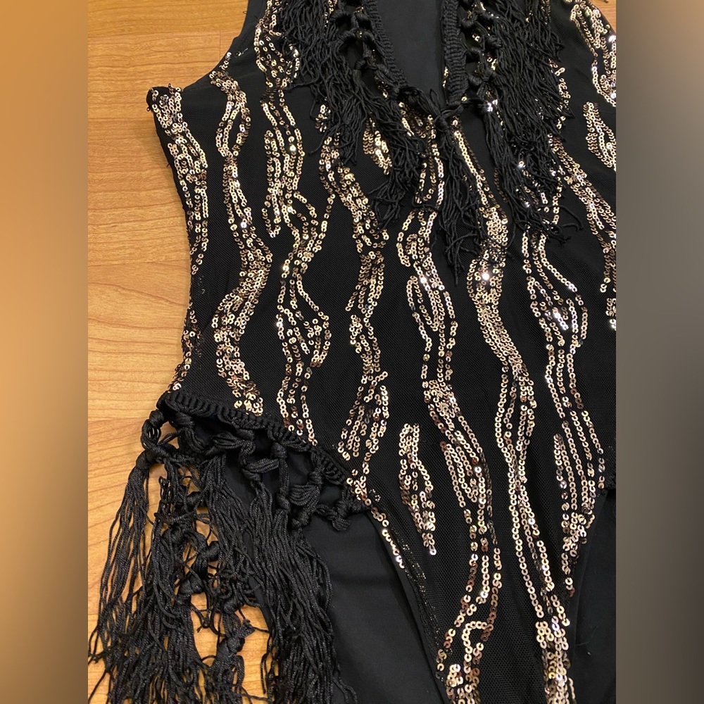 Black & Gold Sequin Shimmy Festival Bodysuit - Picture 6 of 11